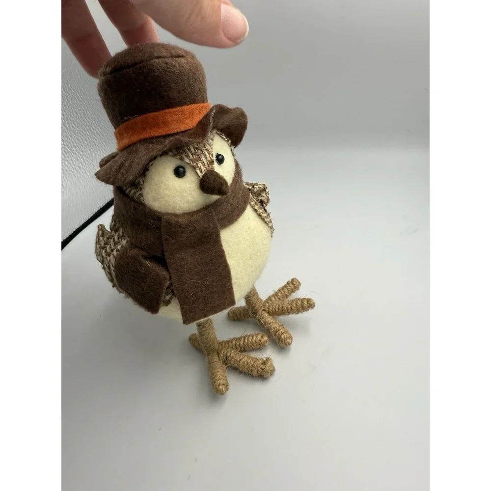 Target Spritz Bird Fall Harvest Fabric Featherly Friend Brown Top Hat Rare 2015